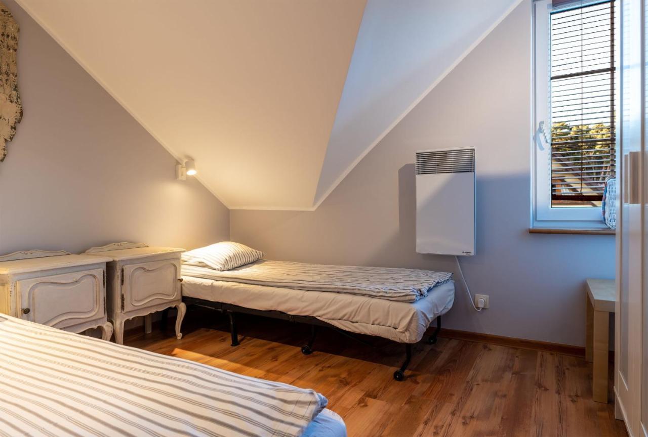 Dom Kotwa Villa Karwia Buitenkant foto